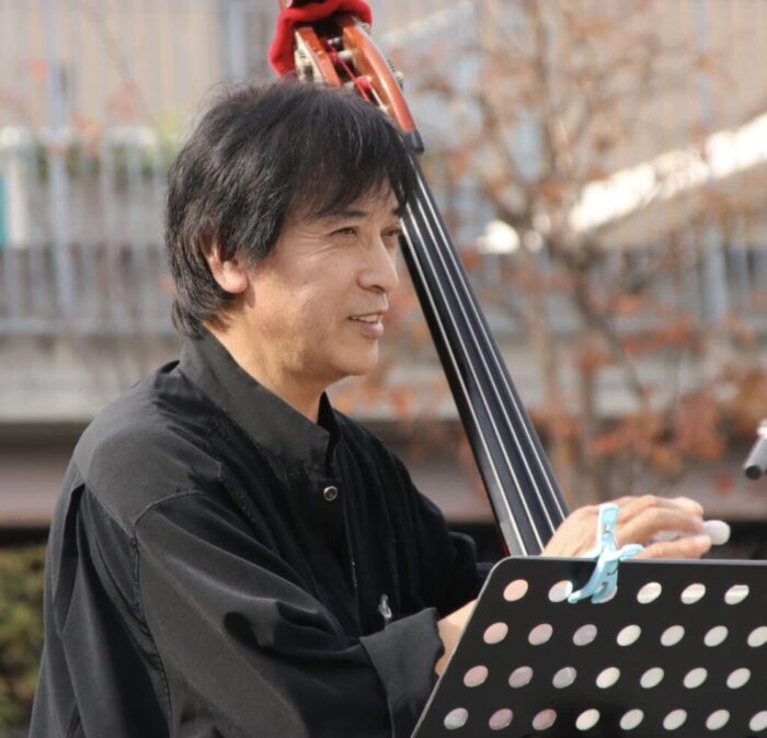 皆木 秀樹先生(エレキベース、コントラバス)