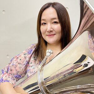 浦本 知子先生(チューバ)